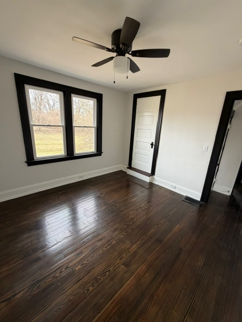 10272 Burlington Rd - Photo 4 of 19