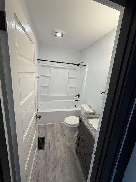 10272 Burlington Rd - Photo 7 of 19