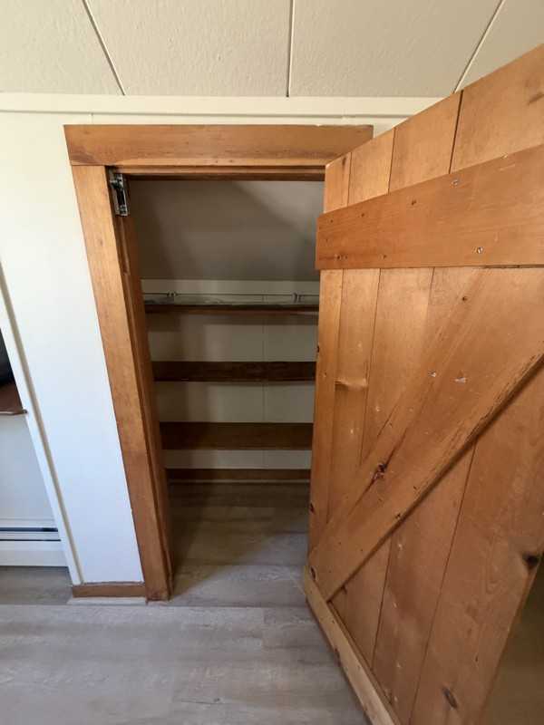 190A Hoskins Rd - Photo 4 of 21