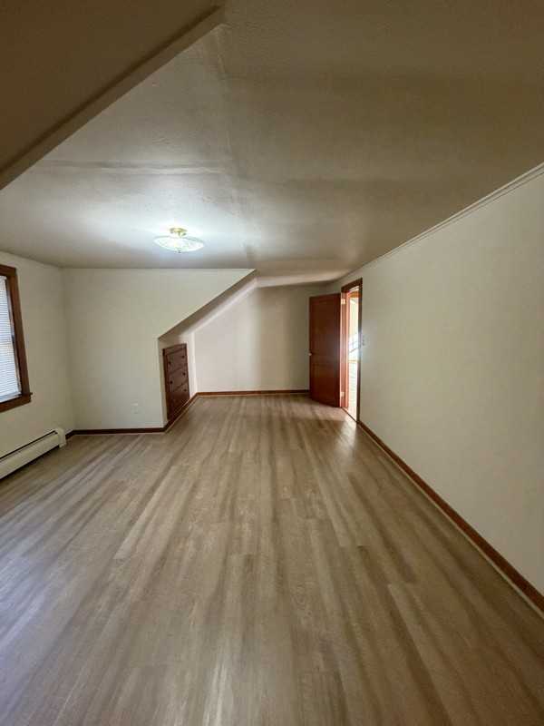 190A Hoskins Rd - Photo 6 of 21