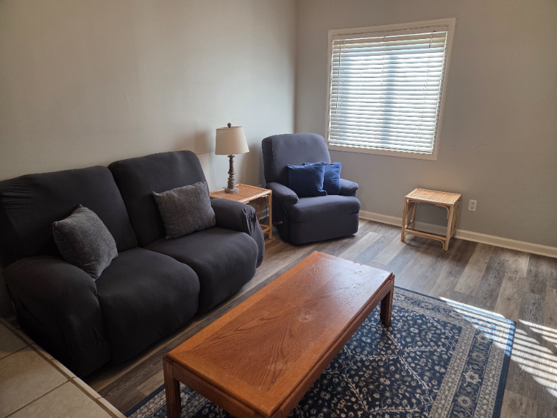 561 Brookside Ct - Photo 5 of 25