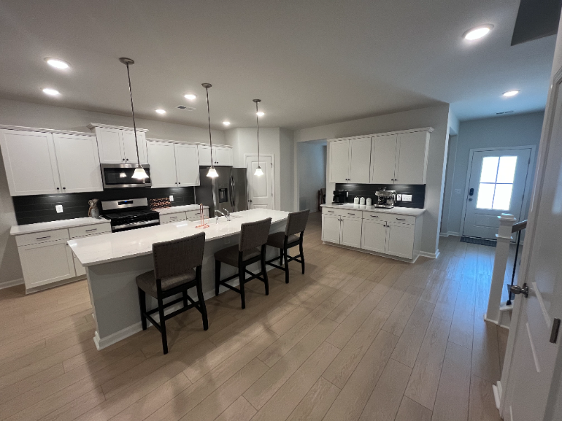 3093 Grinnell St - Photo 5 of 20