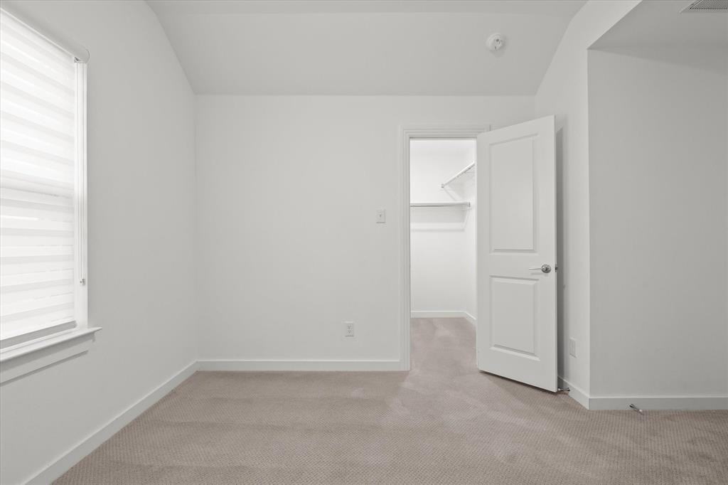 824 Trailside Ln #824 - Photo 7 of 34