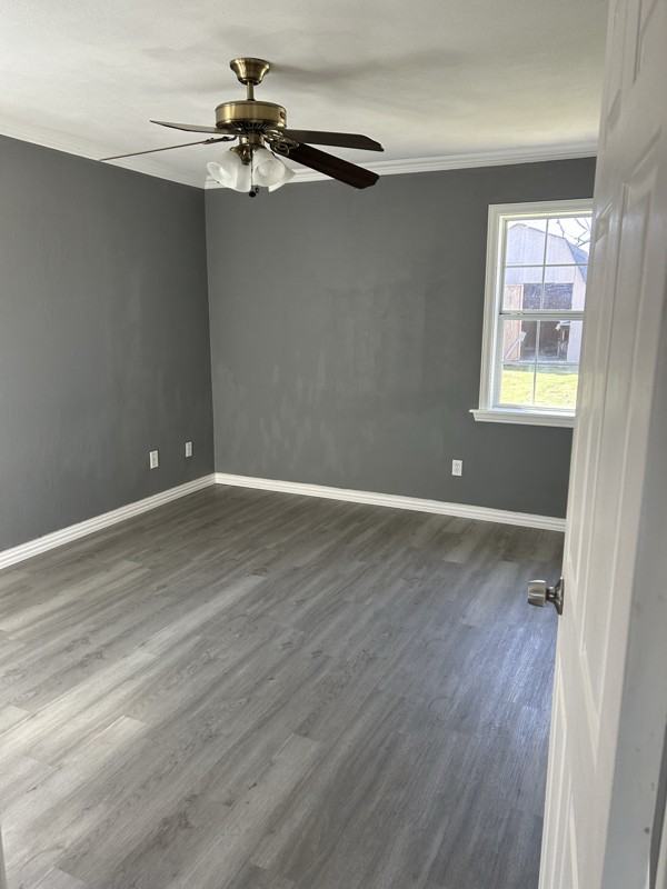 1509 Greentree Ln - Photo 7 of 9