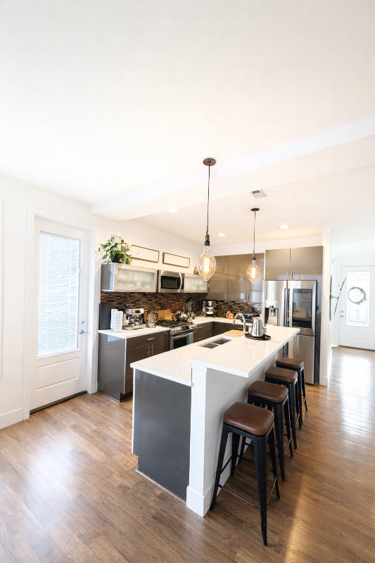 2506 Chateau Dr - Photo 4 of 16