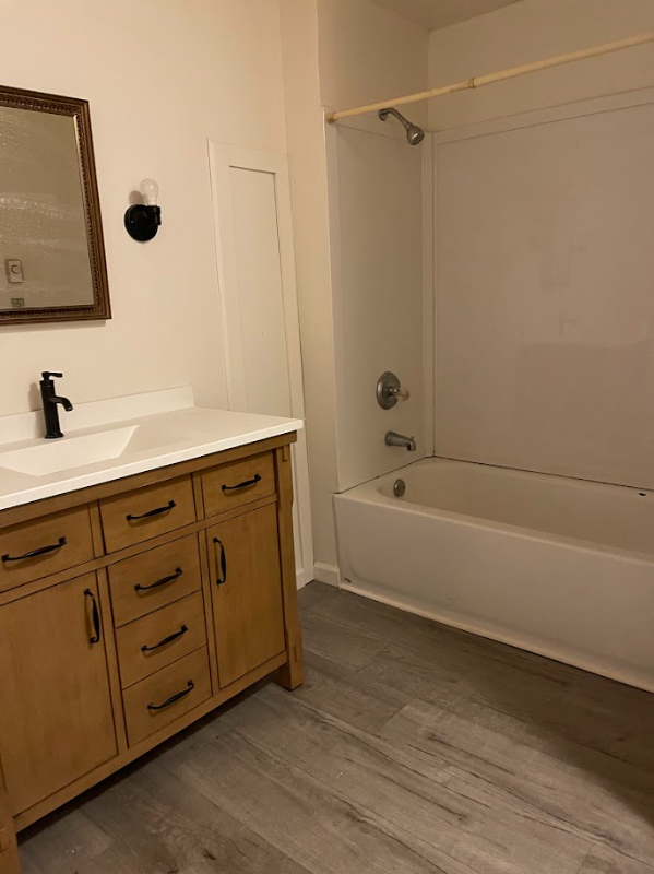 2104 E Main St #B3 - Photo 5 of 7