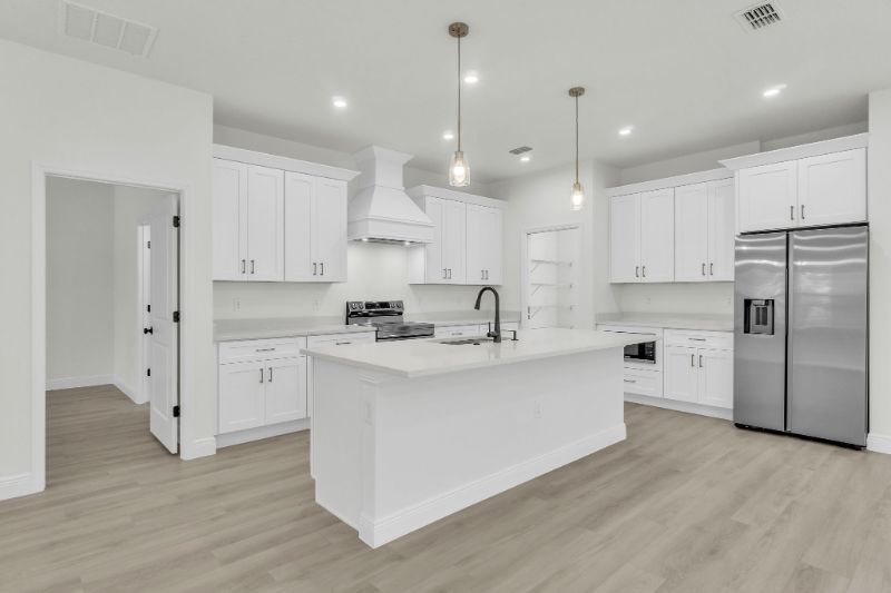 1608 Hickory Ridge Dr - Photo 2 of 20