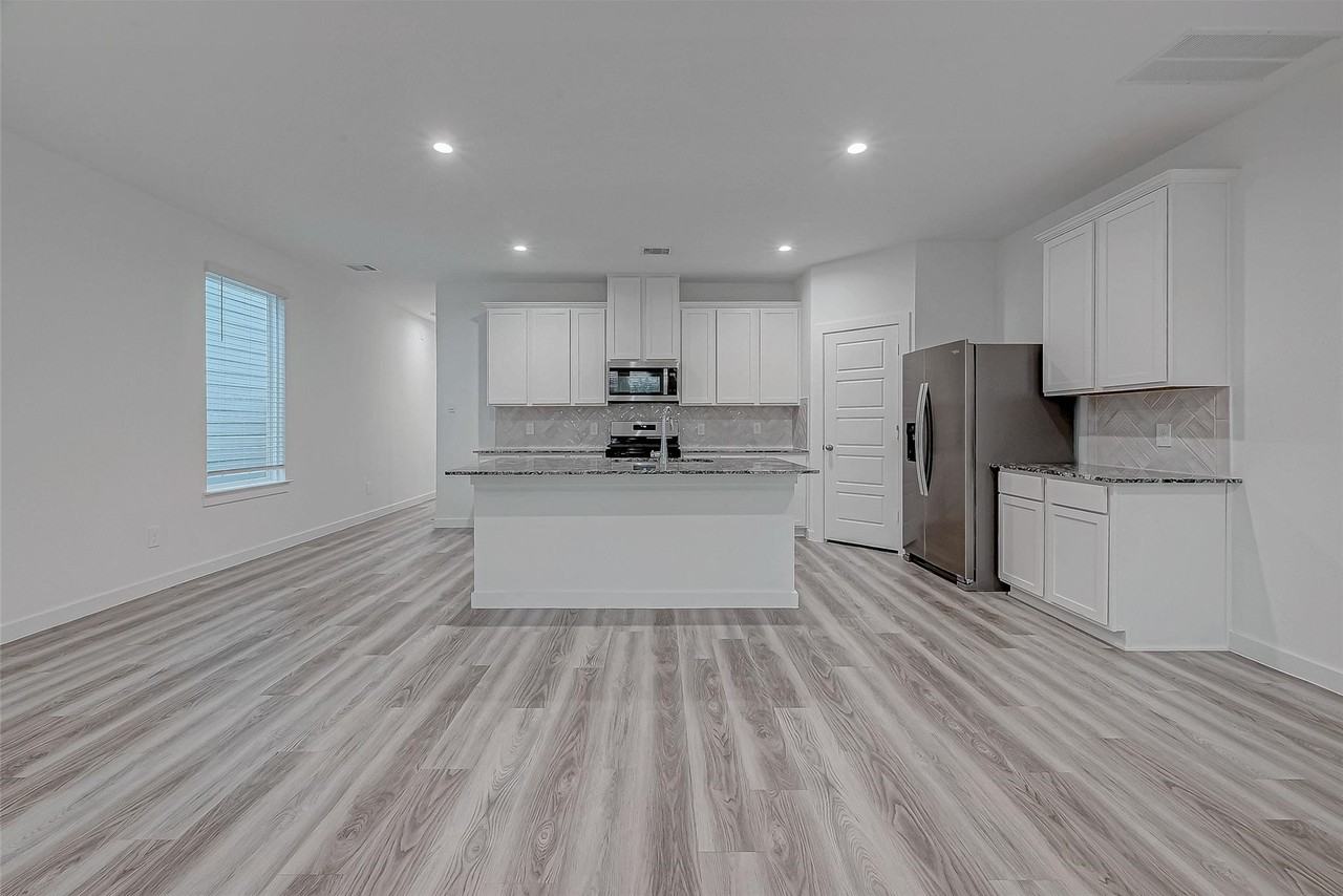 13426 Sombrero Cay Dr #13426 - Photo 5 of 35