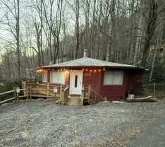 489 Clubhouse Dr - Photo 1 of 1