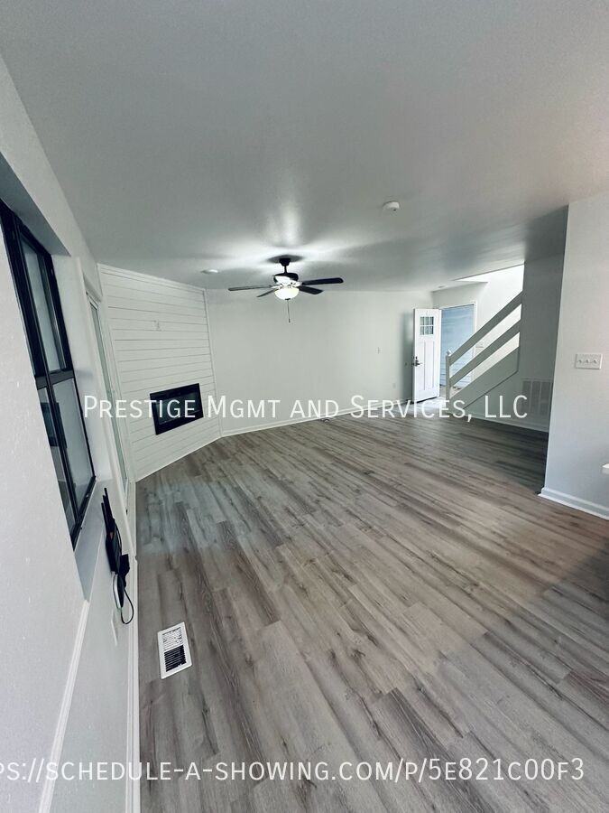 2 Villa Dr #C - Photo 2 of 9