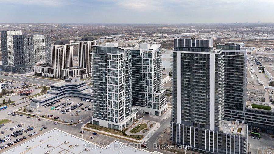 9000 Jane Street #1822