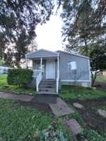 featured image of 1250 Nw Ellan St