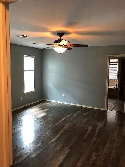 1125 Dendron Dr - Photo 6 of 16