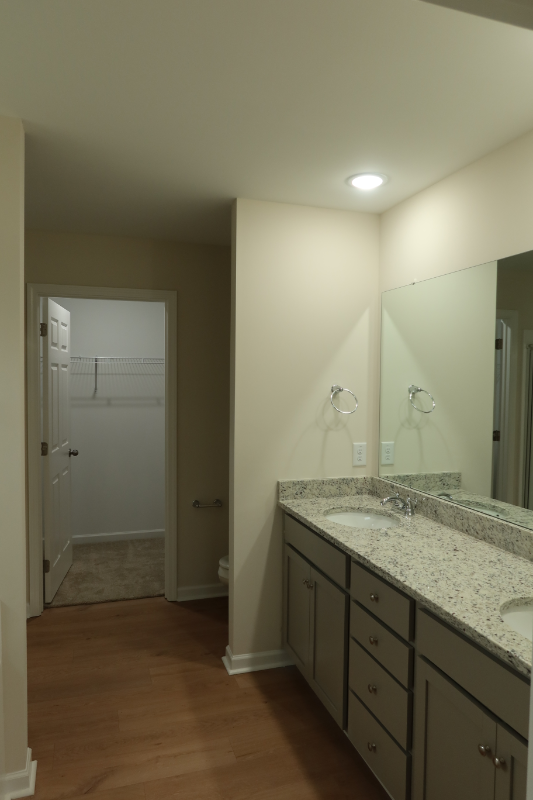 300 Tuscany Cir - Photo 7 of 16