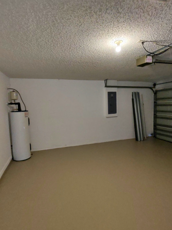 19 Leidel Dr - Photo 5 of 14