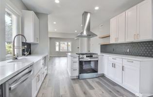 featured image of 3577 E J St