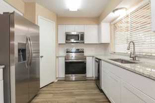 4152 Hathaway Dr - Photo 1 of 1