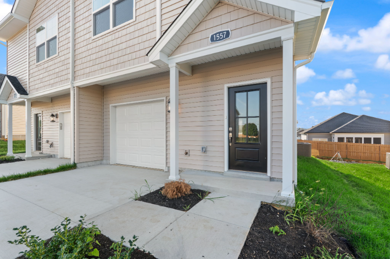 1579 Cypress Cv Nw #1 - Photo 2 of 18