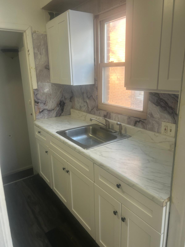 6515 Woodmont Ave - Photo 3 of 4