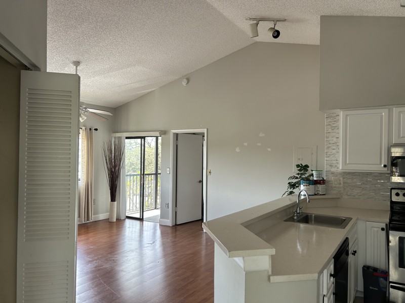 2550 Sw 18th Ter #2311 - Photo 2 of 23