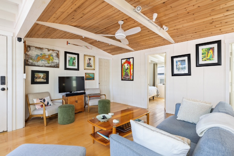 827A Oneawa St - Photo 6 of 18