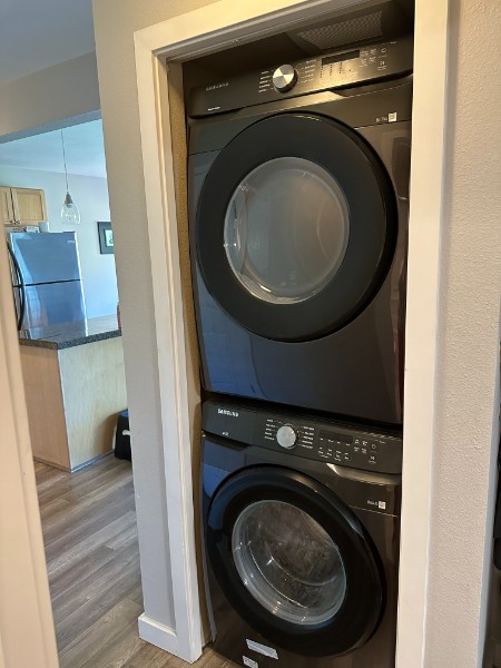 1116 S 27th St #D201 - Photo 3 of 9