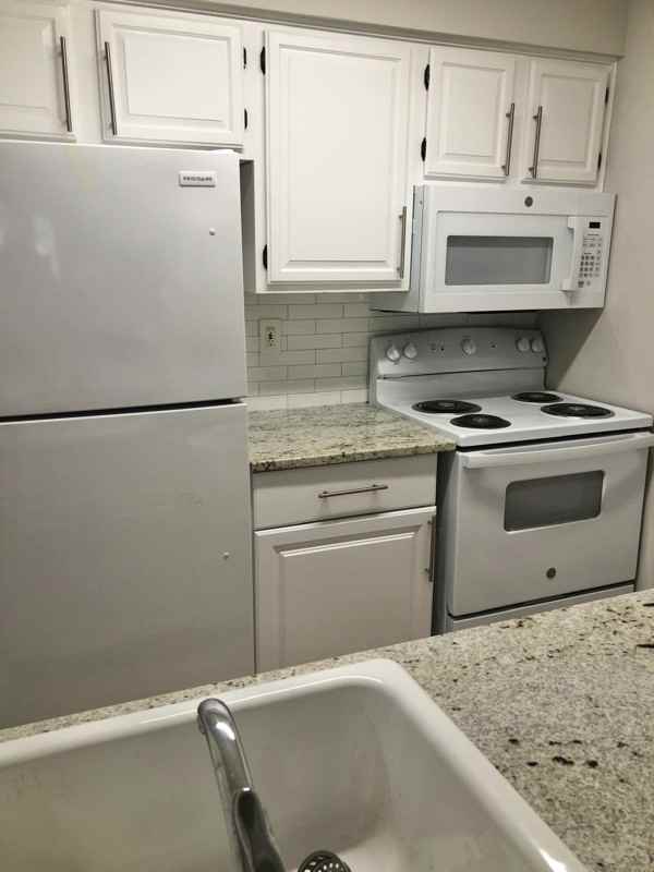 2210 Ravens Crest Dr - Photo 2 of 16