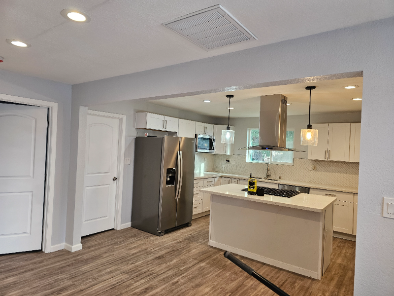 9805 P St - Photo 3 of 7