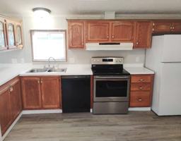 featured image of 1100 W Locust St #15