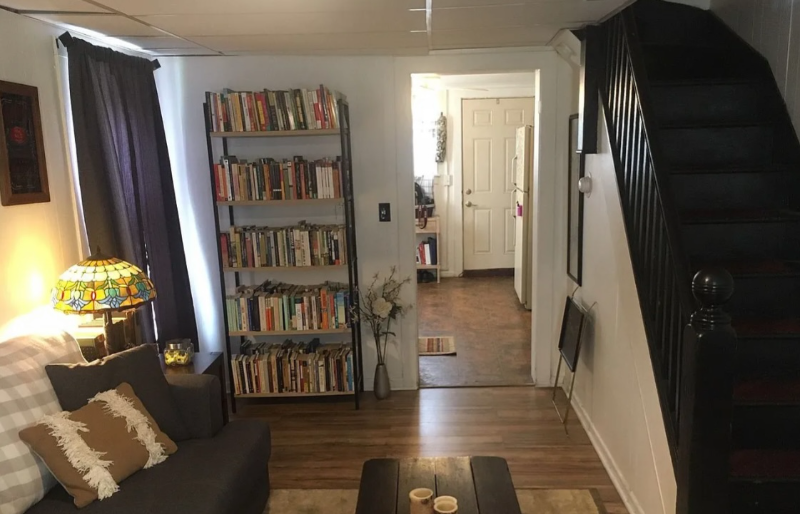 1901 E Main St #2 - Photo 4 of 8