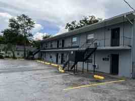 featured image of 108 W Ball St #1