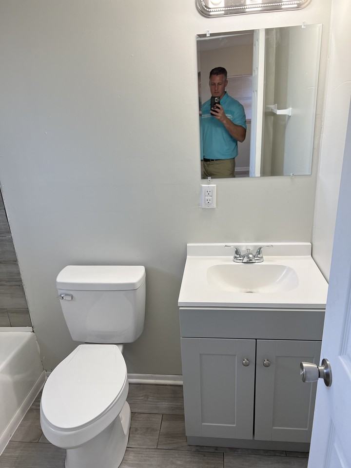 108 W Ball St #1 - Photo 2 of 8