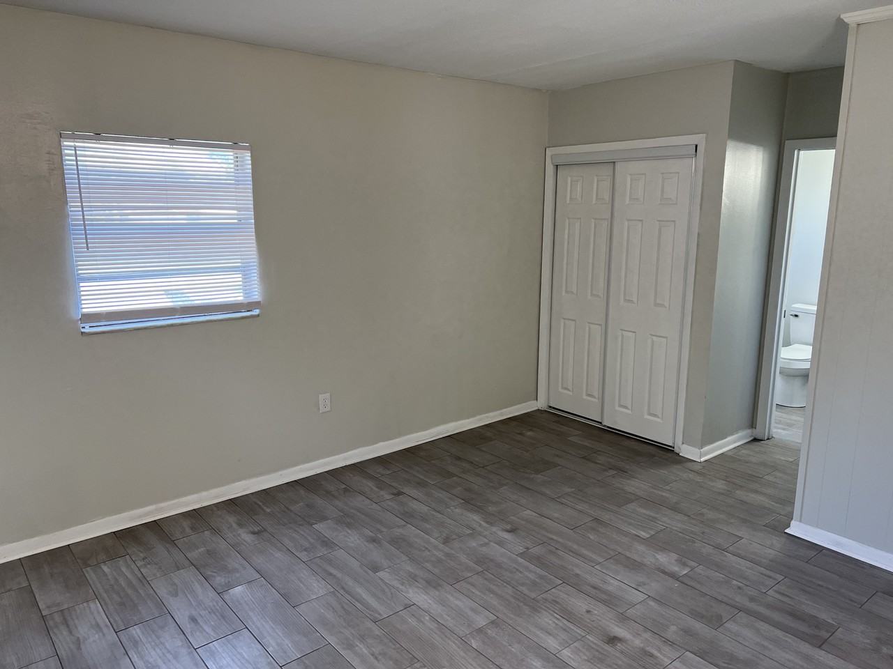 108 W Ball St #1 - Photo 6 of 8