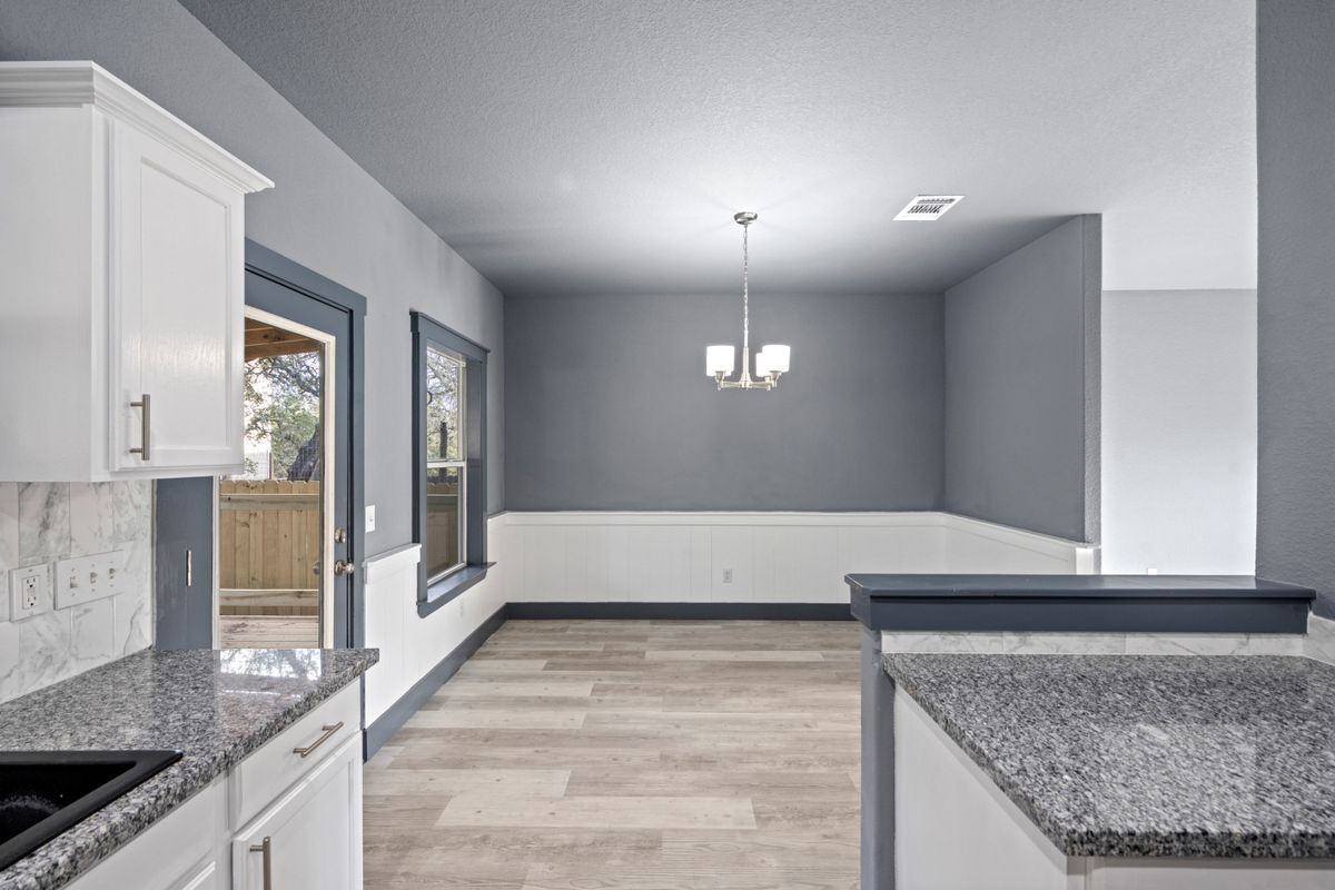 38 Deer Ridge Rd - Photo 5 of 16