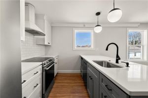 featured image of 36 Evarts St ##3