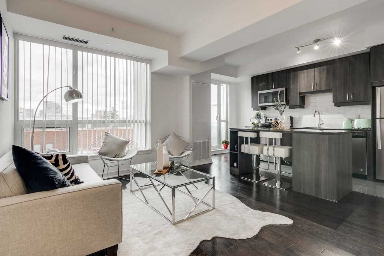 9205 Yonge Street - Photo 4 of 20