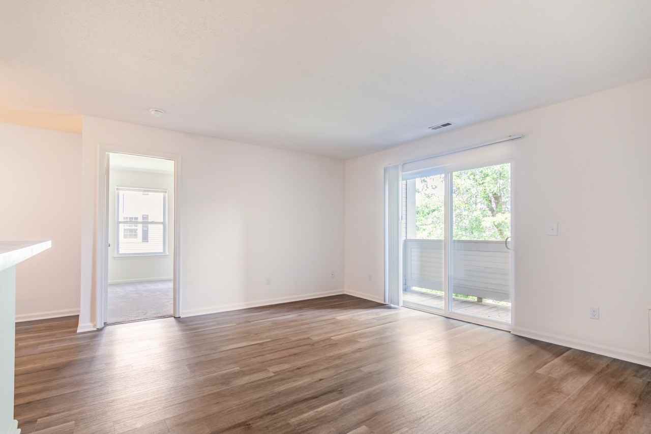 Lakewood Apartments - Photo 7 of 62