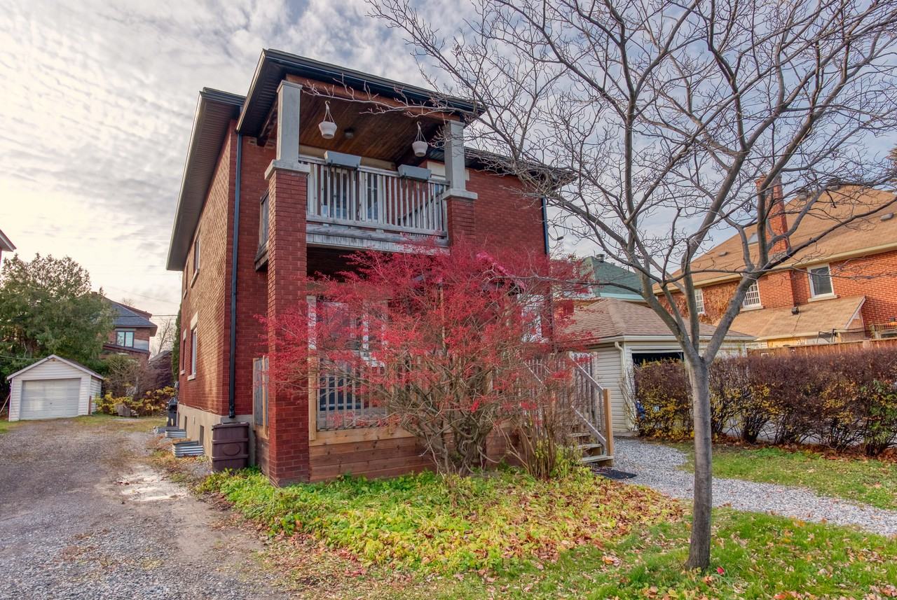 448 Holland Avenue - Photo 3 of 40