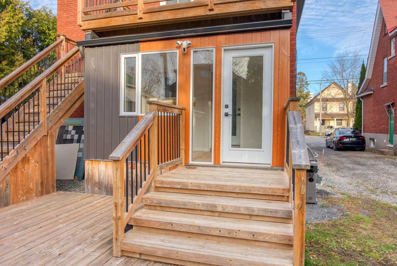 448 Holland Avenue - Photo 7 of 40