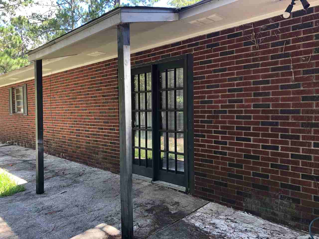 101 1/2 Catherine Ave #NA - Photo 5 of 11