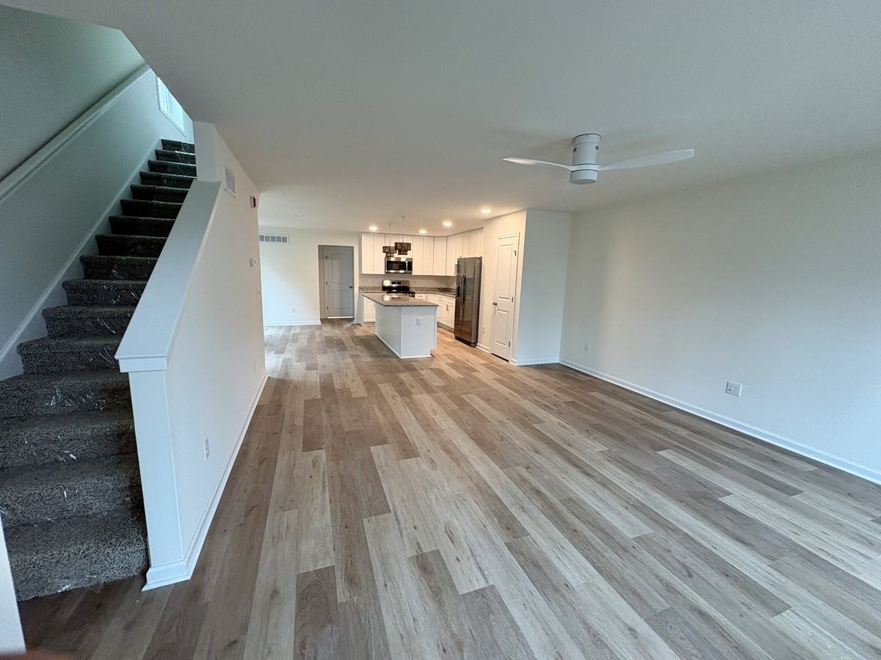 110 Truitt Ave #B - Photo 4 of 17