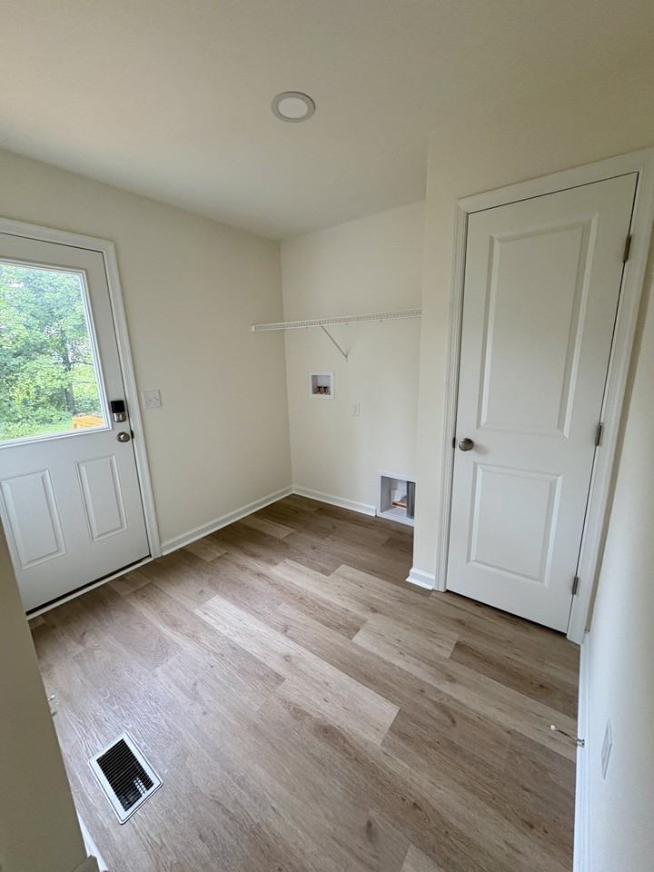 110 Truitt Ave #B - Photo 6 of 17