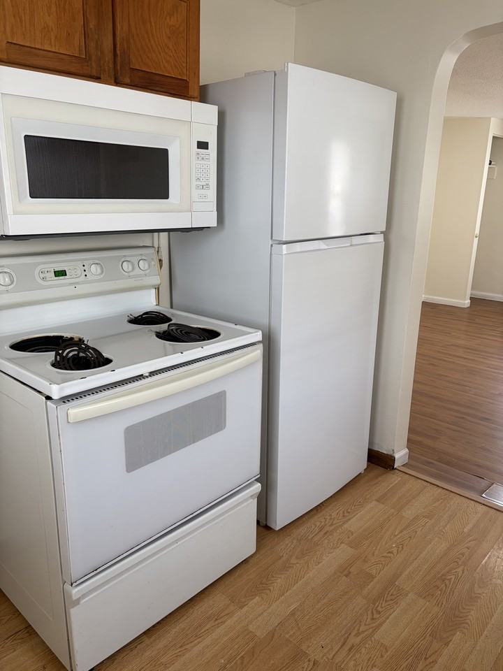 224 36th Ave N #NA - Photo 6 of 12