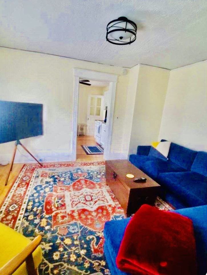 15 Dixon St #2 - Photo 6 of 12