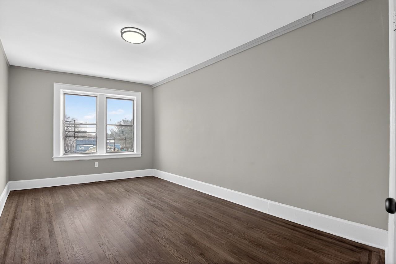 1003 S Orange Ave #405 - Photo 6 of 13