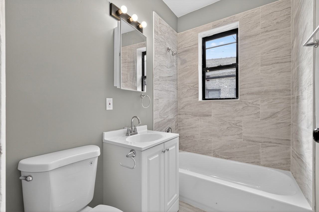 1003 S Orange Ave #505 - Photo 6 of 12