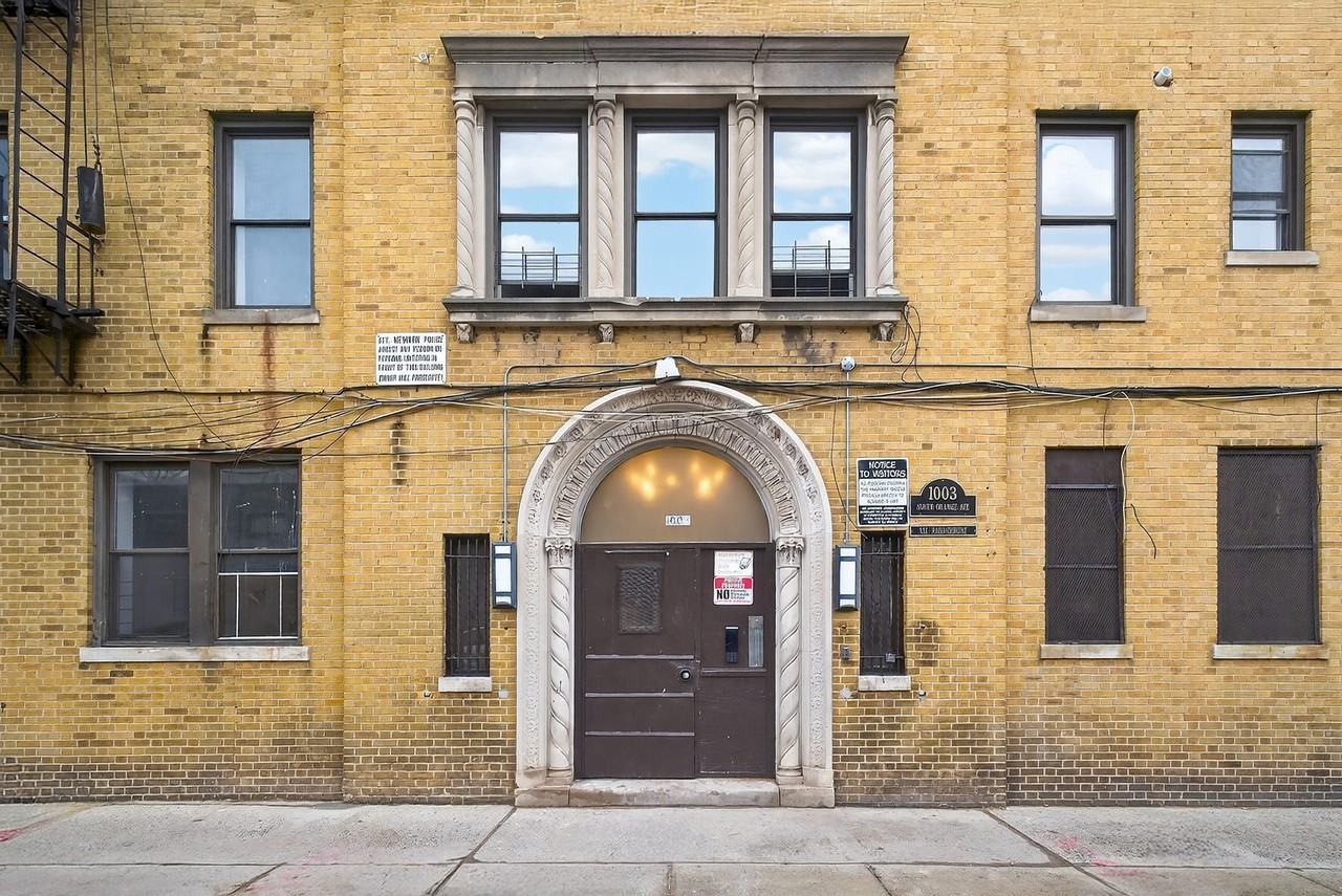 1003 S Orange Ave #404 - Photo 7 of 10