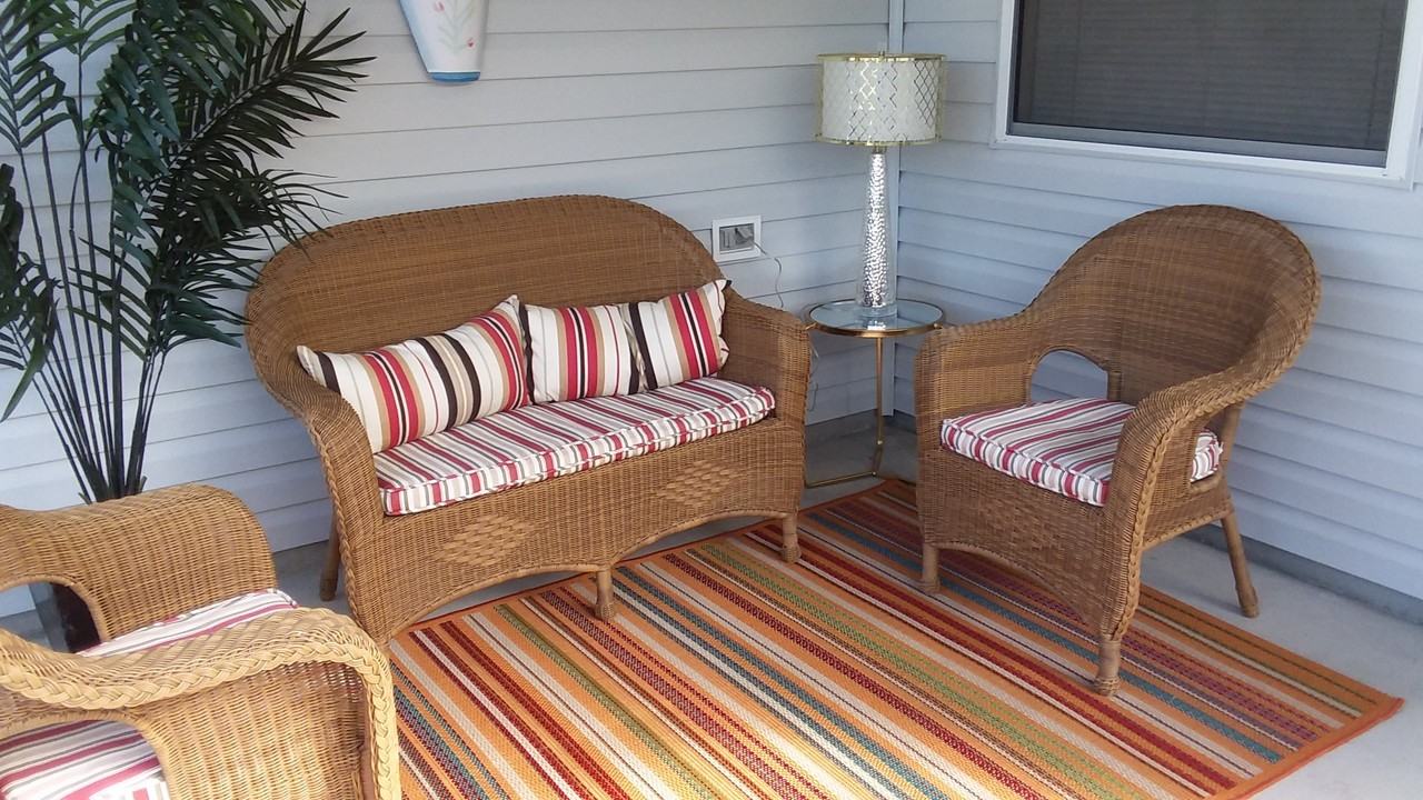 1645 Hickory Grove Ln #NA - Photo 2 of 16