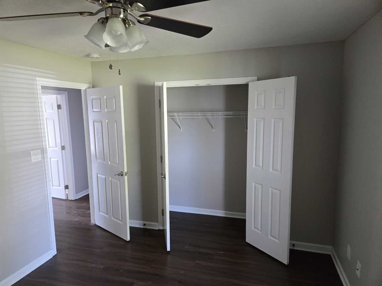 110 Livingston Cv #NA - Photo 2 of 13