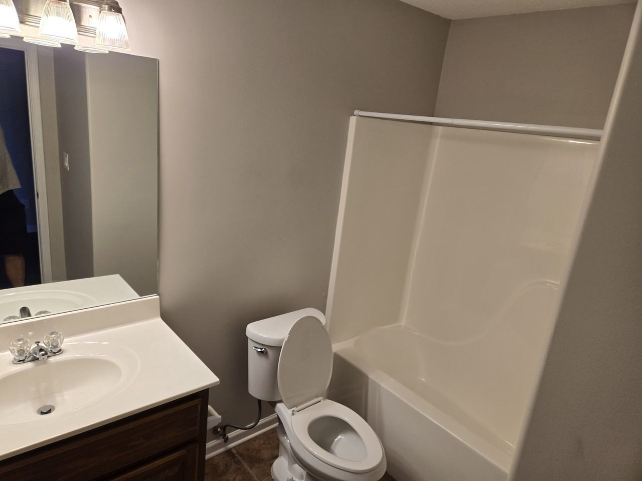 110 Livingston Cv #NA - Photo 5 of 13